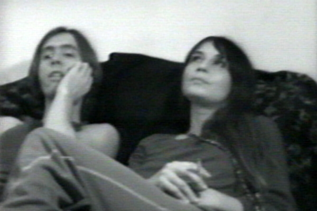 A still of the couple during the filming of <em>The Continuing Story of Carel and Ferd</em>.